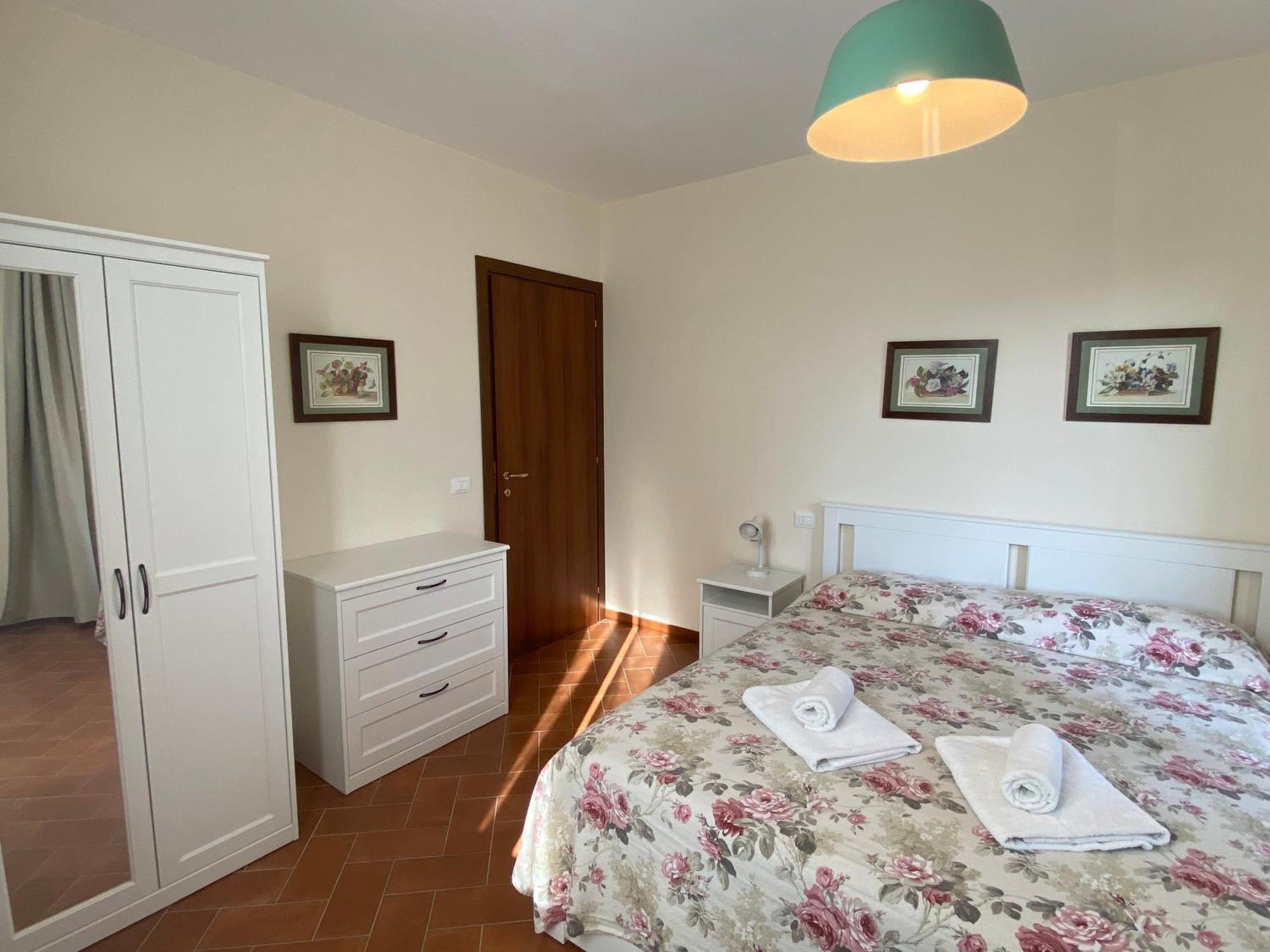 Residenza Cipressi E Olivi Apartment Verona Exterior photo